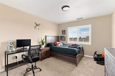 10215 Nielson, Oak Hills, CA 92344 - Photo 31