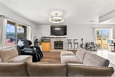 22889 Anoka, Apple Valley, CA 92308 - Photo 3