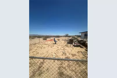 76876 El Paseo, 29 Palms MCB, CA 92277 - Photo 5