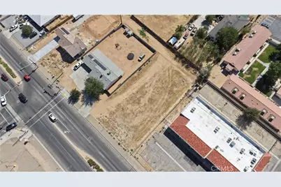 111 Navajo, Apple Valley, CA 92308 - Photo 9
