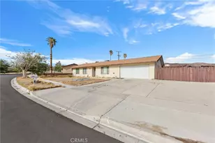 37111 Torres, Barstow, CA 92311 - Photo 7