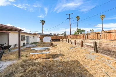 37111 Torres, Barstow, CA 92311 - Photo 33