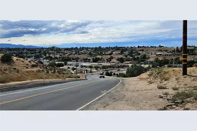 800 I Avenue, Hesperia, CA 92345 - Photo 1