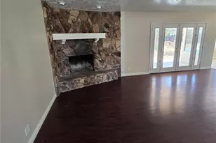20239 Osseo, Apple Valley, CA 92308 - Photo 5