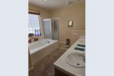 11262 Country Club, Apple Valley, CA 92308 - Photo 13