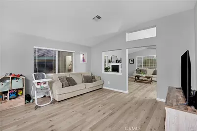 17595 Hudson Drive, Victorville, CA 92395 - Photo 7