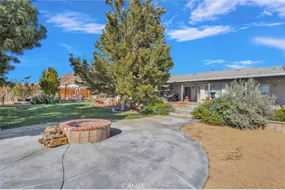 16976 Joshua, Apple Valley, CA 92307 - Photo 63