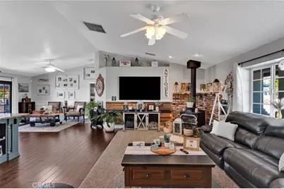 16976 Joshua, Apple Valley, CA 92307 - Photo 7