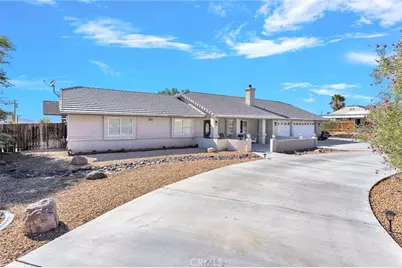 16976 Joshua, Apple Valley, CA 92307 - Photo 3