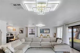 18262 Harbor, Victorville, CA 92395 - Photo 3