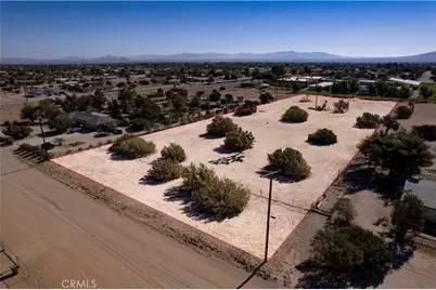 8821 Oakwood, Hesperia, CA 92345 - Photo 1