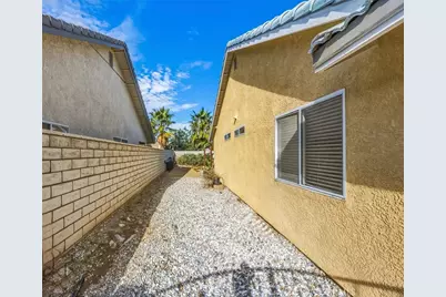 13190 Tamarisk Road, Victorville, CA 92395 - Photo 29