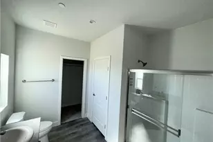 2022 Smoke Tree Rd, Pinon Hills, CA 92372 - Photo 9