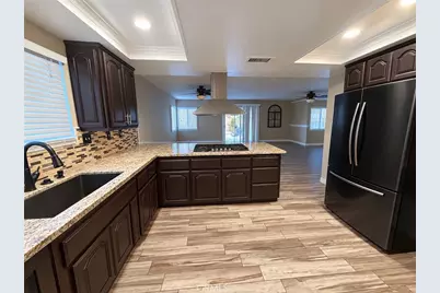 14064 Driftwood, Victorville, CA 92395 - Photo 7