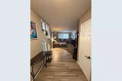 14064 Driftwood, Victorville, CA 92395 - Photo 3