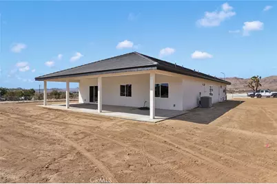 24911 Via Vista Rd, Apple Valley, CA 92308 - Photo 27