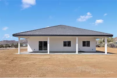 24911 Via Vista Rd, Apple Valley, CA 92308 - Photo 31