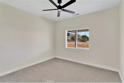 24911 Via Vista Rd, Apple Valley, CA 92308 - Photo 19