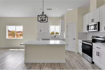 24911 Via Vista Rd, Apple Valley, CA 92308 - Photo 11