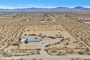 36368 Cochise, Lucerne Valley, CA 92356 - Photo 45