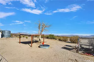 36368 Cochise, Lucerne Valley, CA 92356 - Photo 43