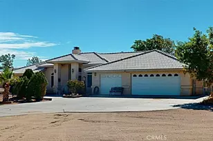 21723 Hercules St, Apple Valley, CA 92308 - Photo 3