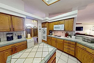 21723 Hercules St, Apple Valley, CA 92308 - Photo 21