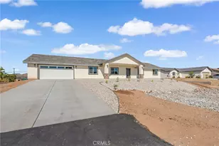 16218 Quantico Rd E, Apple Valley, CA 92307 - Photo 5