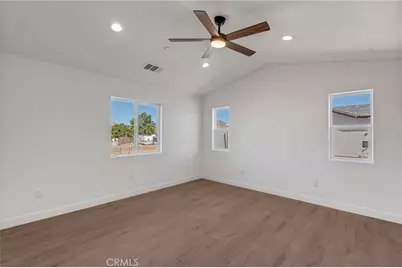 16218 Quantico Rd E, Apple Valley, CA 92307 - Photo 31