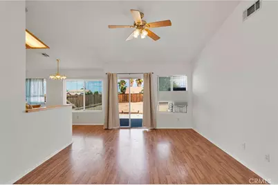 13289 Carleton Circle, Victorville, CA 92392 - Photo 17