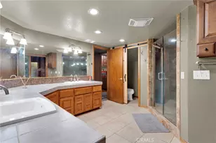 19924 Cronese, Apple Valley, CA 92308 - Photo 23