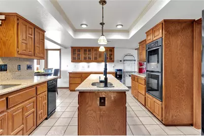 19924 Cronese, Apple Valley, CA 92308 - Photo 13