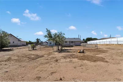 18190 Pitache Street, Hesperia, CA 92345 - Photo 45