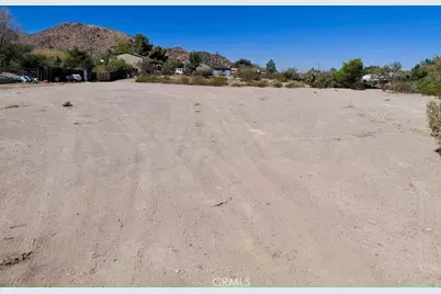 9268 Mesa, Lucerne Valley, CA 92356 - Photo 5