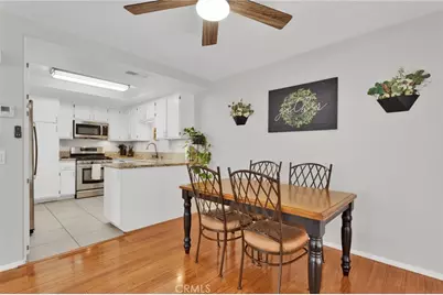 18820 Vista Del Canon #C, Newhall, CA 91321 - Photo 3