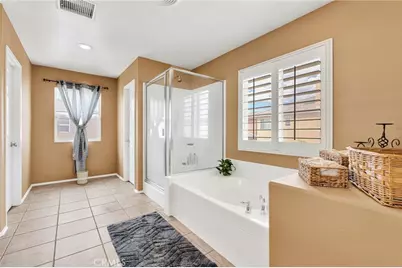 13792 Mesa Linda Avenue, Victorville, CA 92392 - Photo 47