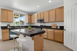 13878 Chestnut, Victorville, CA 92392 - Photo 21