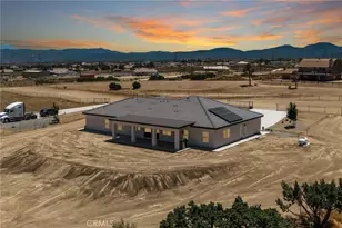12026 Belmont Rd, Oak Hills, CA 92344 - Photo 5
