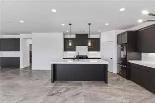 12026 Belmont Rd, Oak Hills, CA 92344 - Photo 19