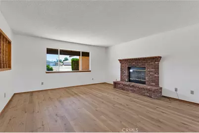 18256 Danbury, Hesperia, CA 92345 - Photo 9