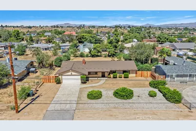 18256 Danbury, Hesperia, CA 92345 - Photo 5