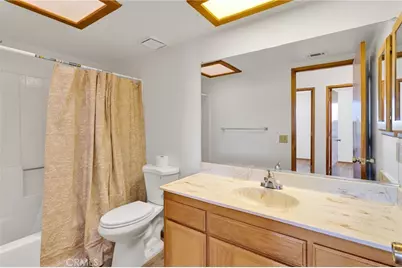 18256 Danbury, Hesperia, CA 92345 - Photo 23