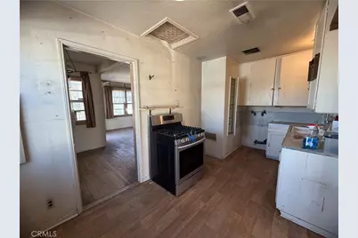 720 Nancy, Barstow, CA 92311 - Photo 7