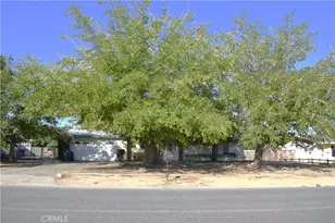 12566 Iroquois Rd, Apple Valley, CA 92308 - Photo 1