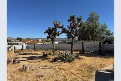 6959 Pawnee, Yucca Valley, CA 92284 - Photo 15