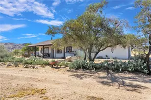 12950 Syracuse, Lucerne Valley, CA 92356 - Photo 33