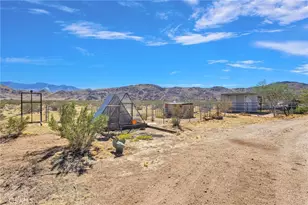 12950 Syracuse, Lucerne Valley, CA 92356 - Photo 45
