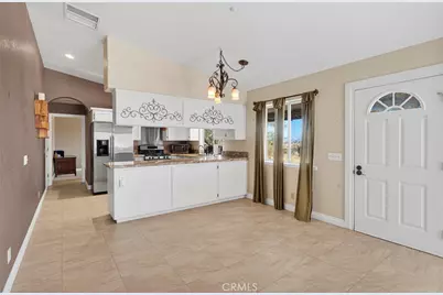 12950 Syracuse, Lucerne Valley, CA 92356 - Photo 9