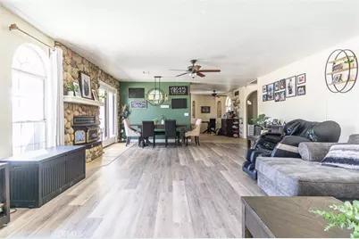 12631 Mesquite Street, Oak Hills, CA 92344 - Photo 9
