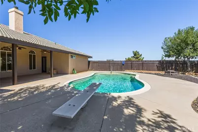 8423 Beaver, Phelan, CA 92371 - Photo 41